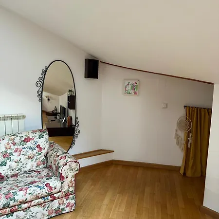 Macca-villacrosse * Bucarest