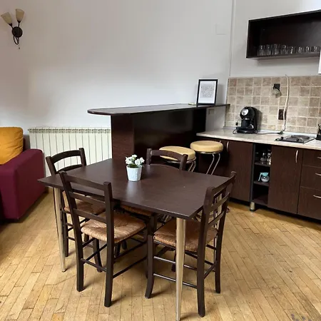 Macca-villacrosse Apartamento *