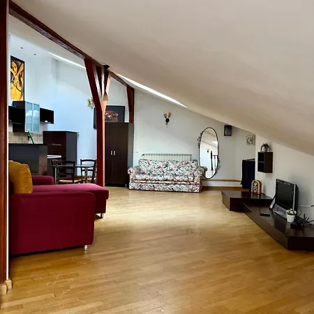 Macca-villacrosse Bucarest